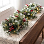 Belyst Julgirlang med Ljus